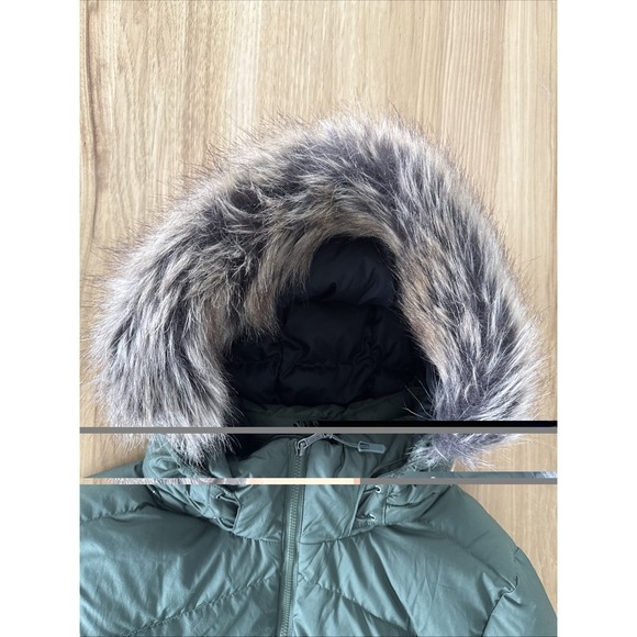 Marmot Women's XL  MONTREAL Down Parka Jacket Coat EUC FUR HOOD - Picture 10 of 16